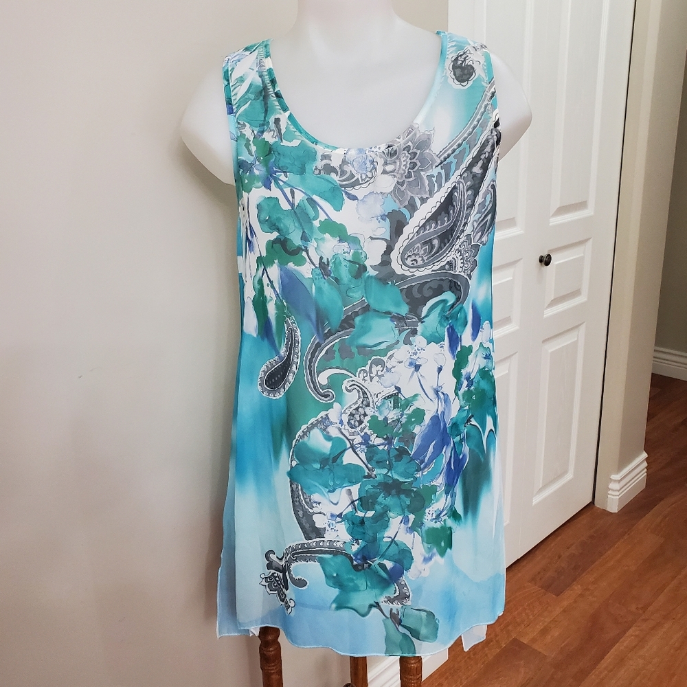 Pretty Woman Light Semi-sheer Floral Tank Top - MEDIUM Blue and Green